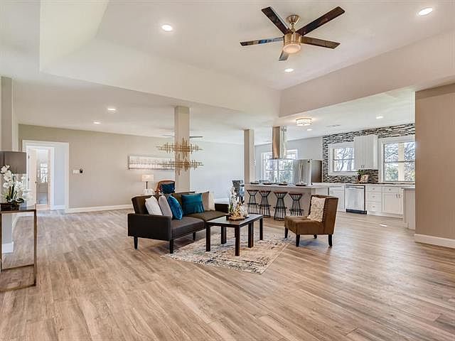 1st image of 11505 Sombrero Dr