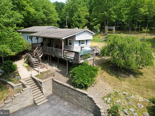144 Hillside Rd, Philipsburg, PA 16866