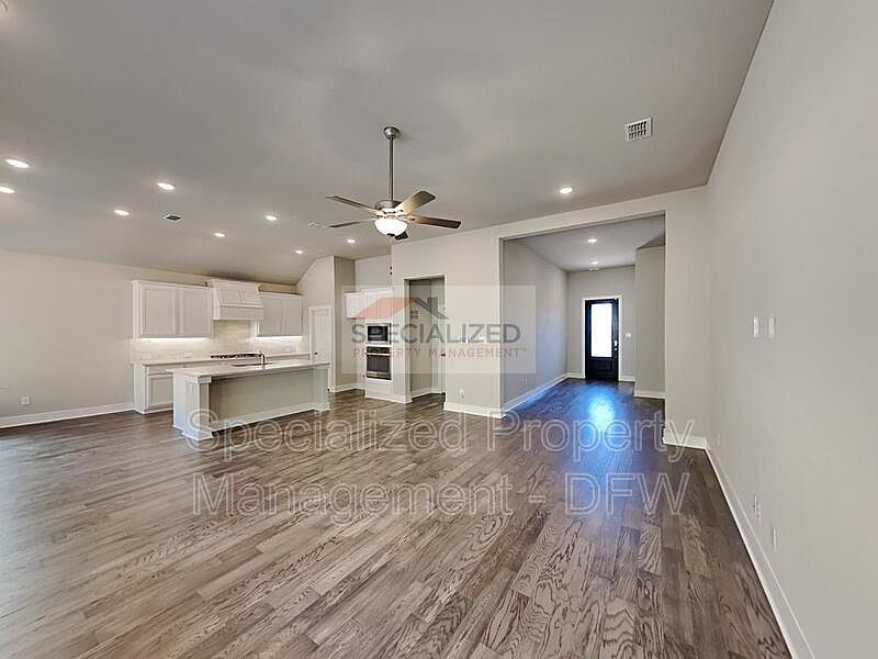 5716 Labelle Trl, Fort Worth, TX 76126 Zillow