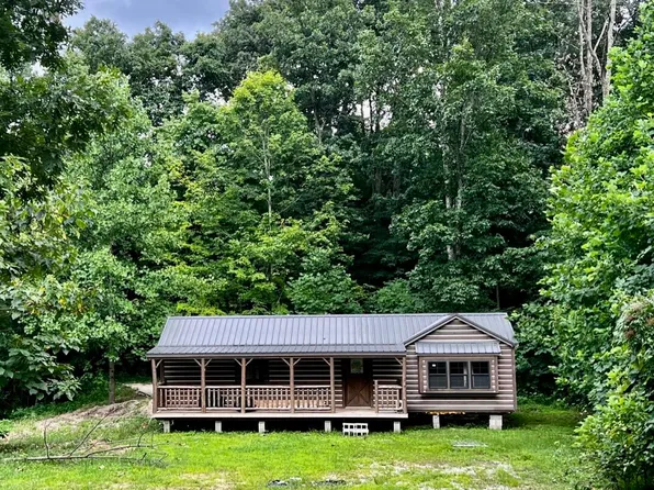 261 Darrell Randall Rd, Stanton, KY 40380