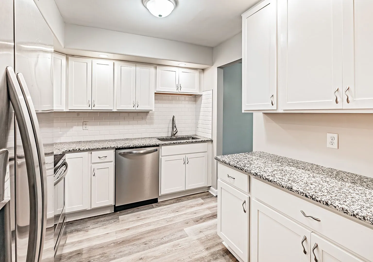 Christina Village - 3 bedroom, 2.5 bath townhome — Photo 2