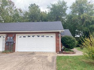 106A Walnut Trace Cir, Elizabethtown, KY 42701