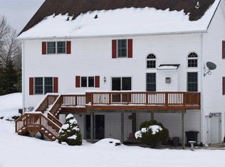 455 Mack Rd, Leonard, MI 48367