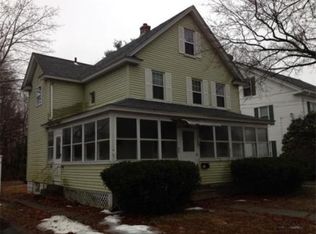 86 Cross St, Uxbridge, MA 01569