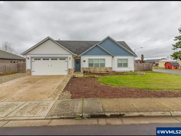 159 Bishop Rd SE, Aumsville, OR 97325