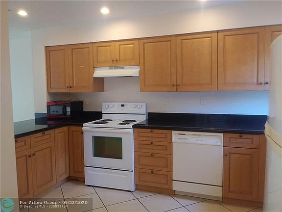 2nd image of 8912 NW 38th Dr #8912
