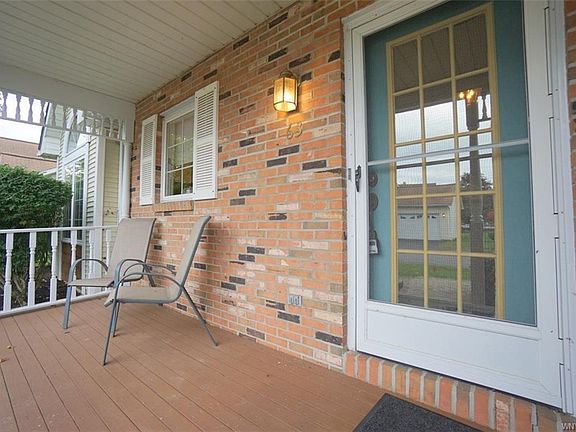 4th image of 63 Spicebush Ln