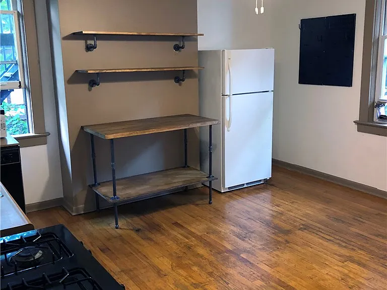 314 Lincoln Ave #2 — Photo 6