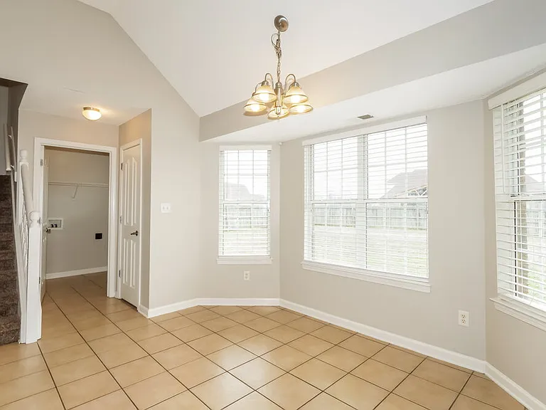 8359 Olivia Ln — Photo 8