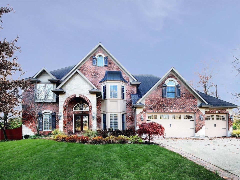 1st image of 601 Essex Ct