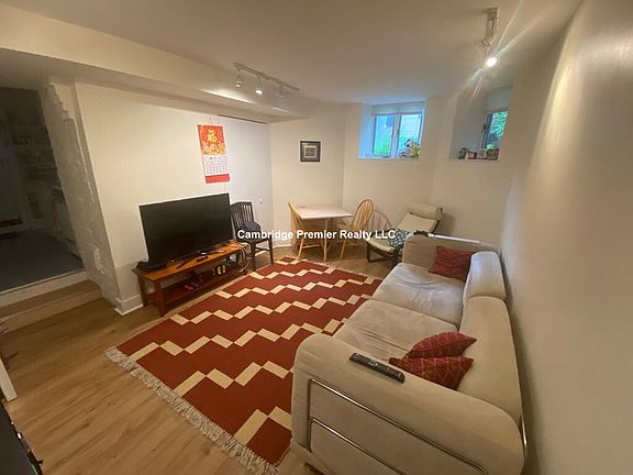 2nd image of 31 Wendell St #B
