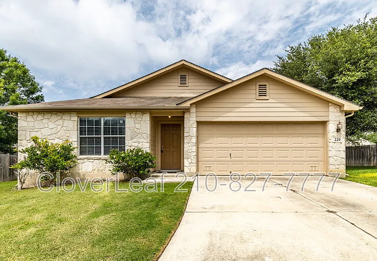 229 Hereford St — Photo 2