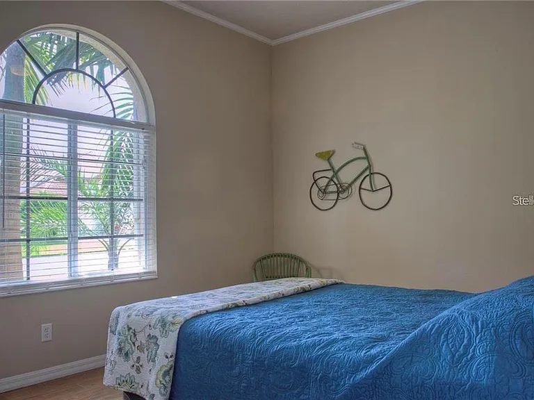 7348 Stanhope Ct — Photo 21