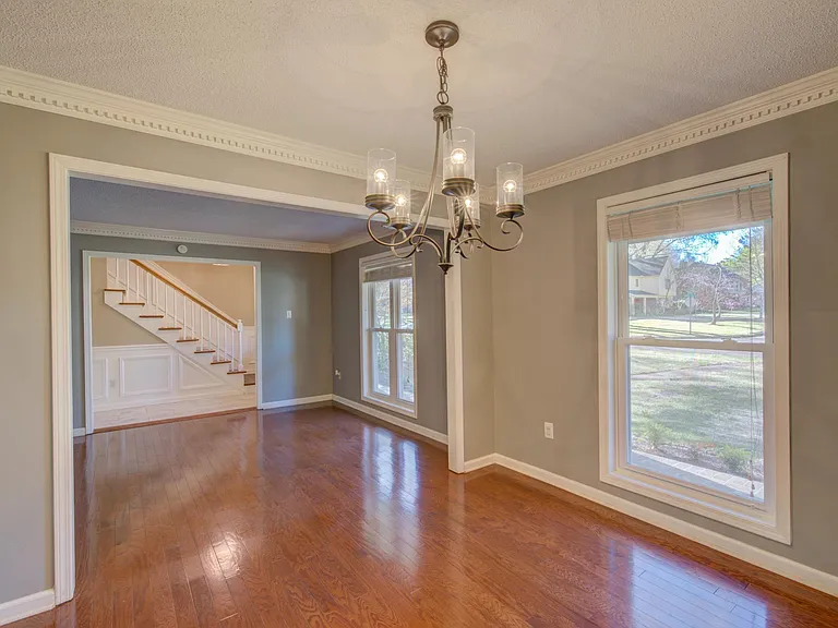 8084 Dogwood Villa Dr — Photo 5
