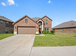 5577 Yarborough Dr, Forney, TX 75126