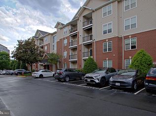 1570 Spring Gate Dr UNIT 7215, Mc Lean, VA 22102