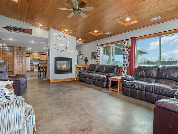 4th image of 90590 County Road 215