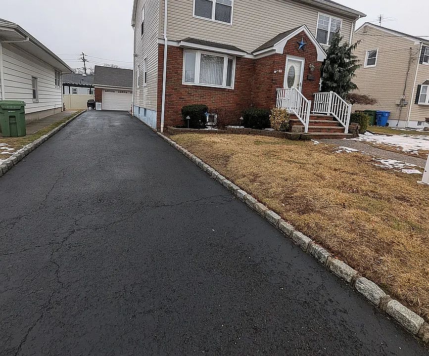 1st image of 2833 Verona Ave #1