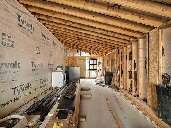 5th image of 8005 Highway 11 #16