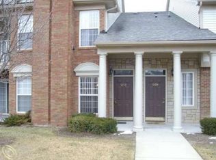 5290 Brookemonte Cir #1, Rochester, MI 48306