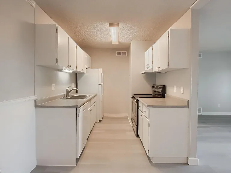 10211 Ura Ln #6-302 — Photo 2