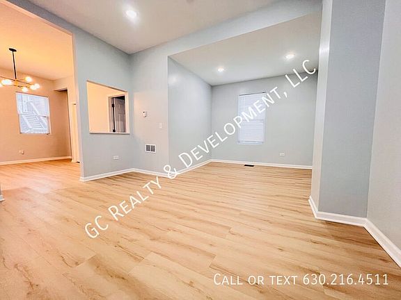 3rd image of 3119 S Princeton Ave
