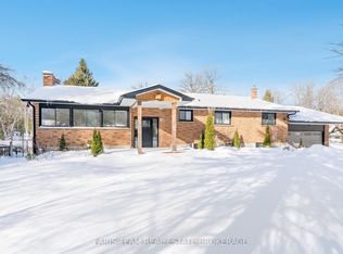 256 Knox Rd E, Wasaga Beach, ON L9Z 2T5