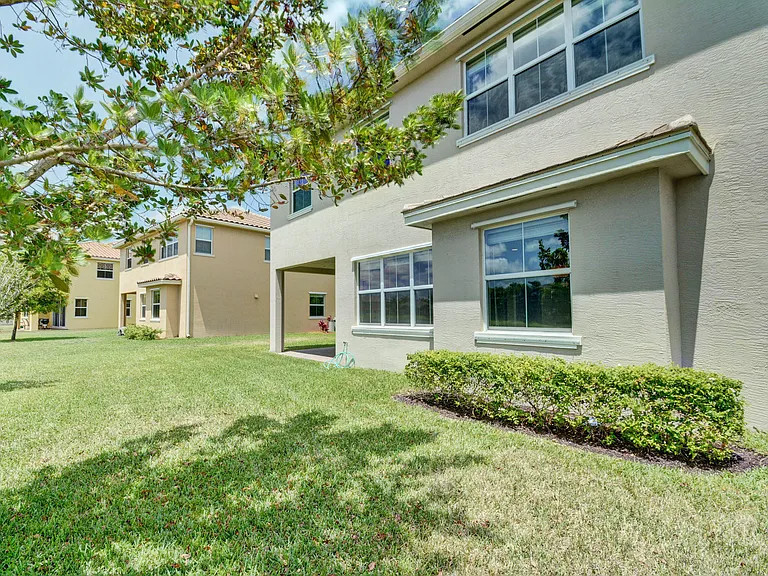 2916 Payson Way — Photo 44