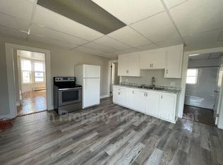 5 Vose St Floor 2, Westerly, RI 02891
