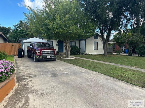 2nd image of 1604 Russell Dr