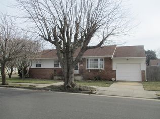 328 N Somerset Ave, Ventnor, NJ 08406