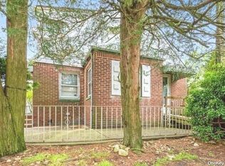 8002 Little Neck Pkwy, Queens, NY 11004