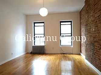 Rented by Lexington Real Estate Group