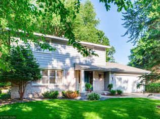 12704 Welcome Ln, Burnsville, MN 55337
