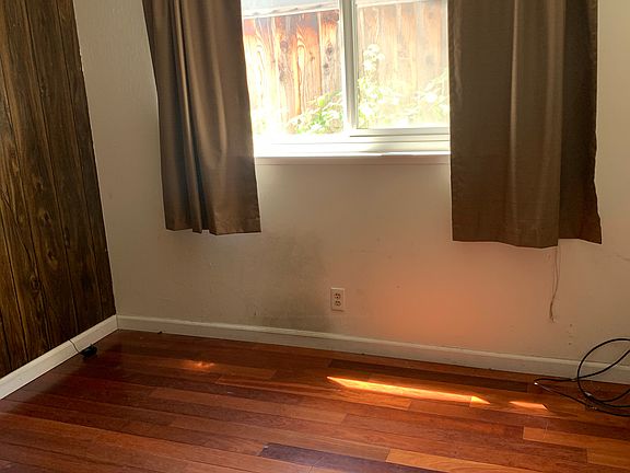 5th image of 1535 Clarita Ave #1