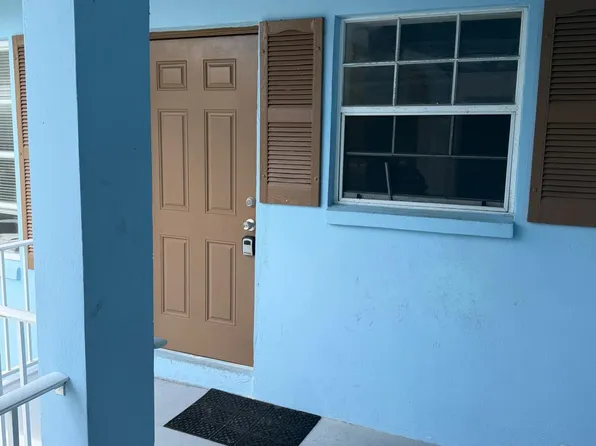 4951 Wedgewood Way #5, West Palm Beach, FL 33417
