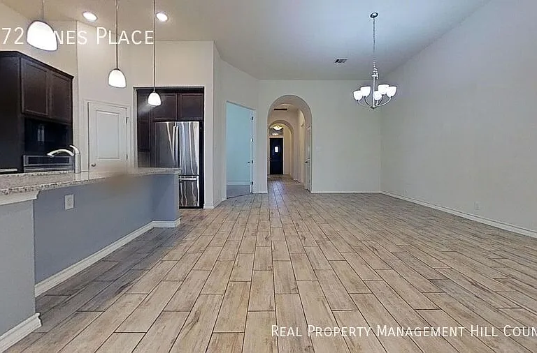 9772 Innes Pl — Photo 5