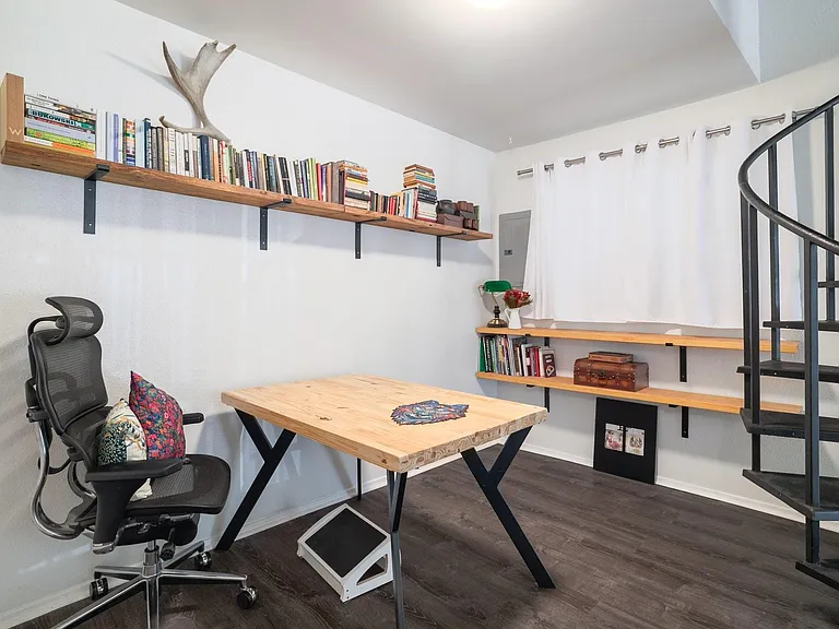 1840 Burton Dr #223 — Photo 12