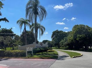 241 SW 84th Ave APT 103, Hollywood, FL 33025