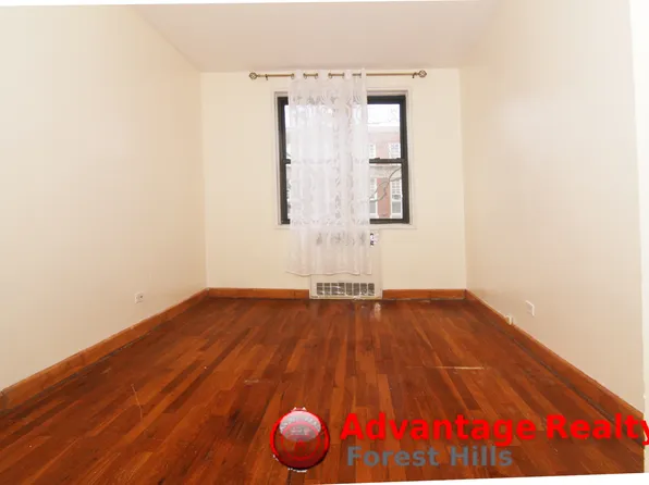 102-18 64th Avenue image 13 of 33