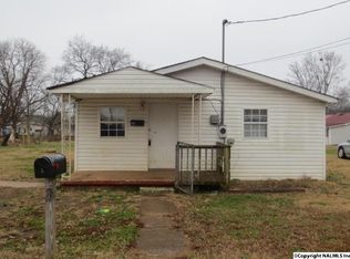 407 7th Ave, Athens, AL 35611