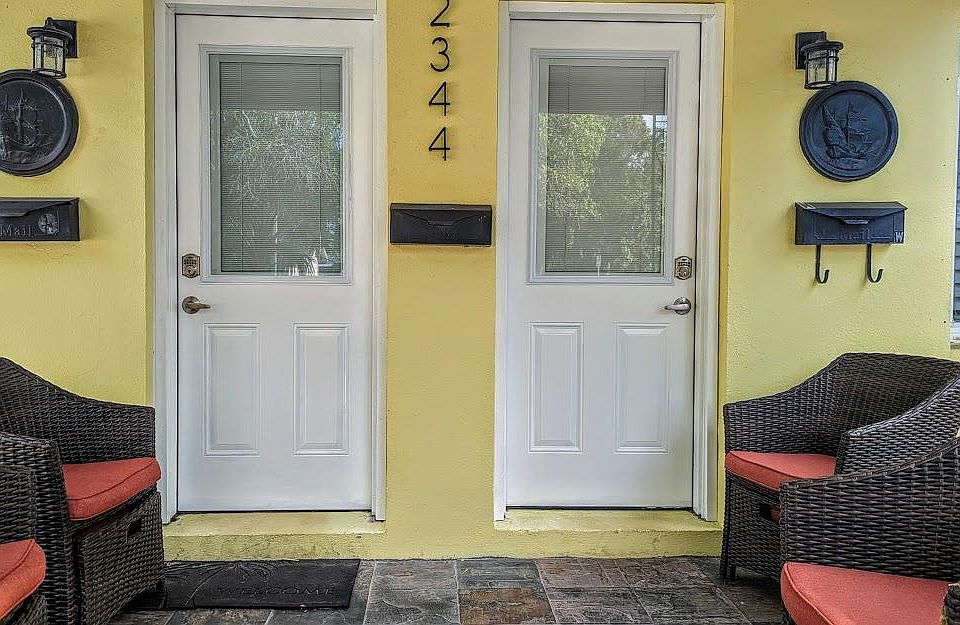 1st image of 2344 1st Ave N #W