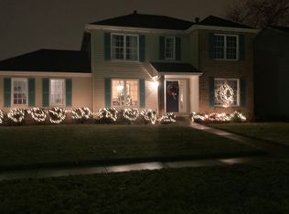 3013 Ridge Crest Dr, Bloomington, IL 61704