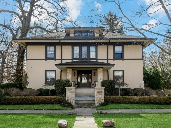 206 Cumberland Ave, Kenilworth, IL 60043