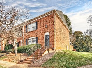 6721 Constitution Ln, Charlotte, NC 28210