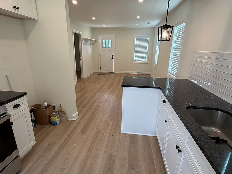 10 Pine Ln — Photo 6