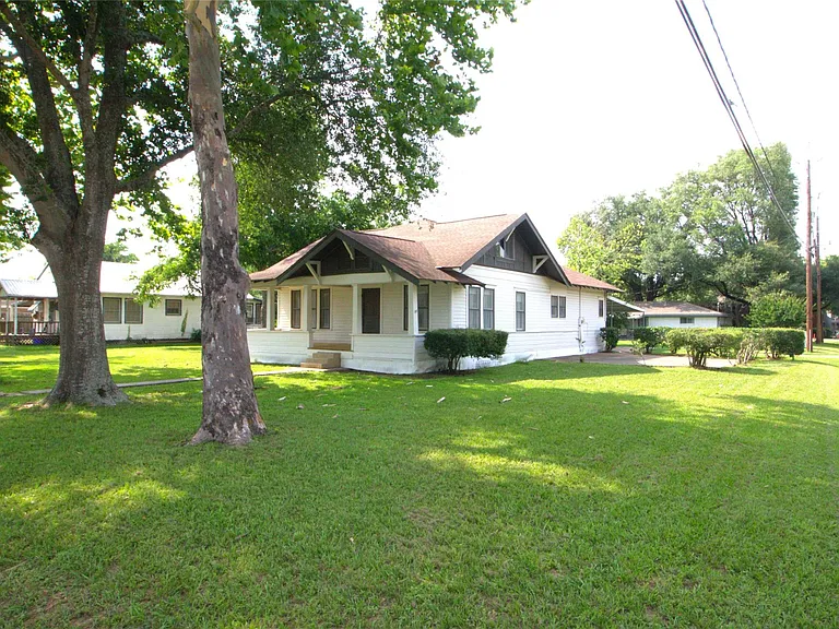 315 High St — Photo 32