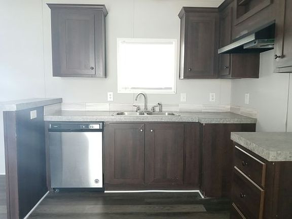 4th image of 1234 Reynolds Rd #157