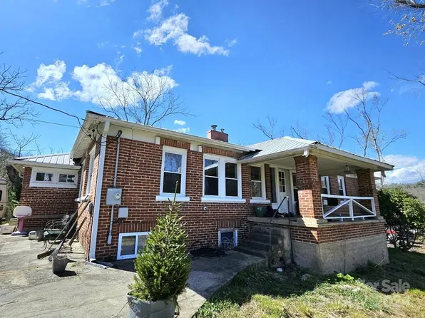 186 Rector Corner Rd, Marshall, NC 28753