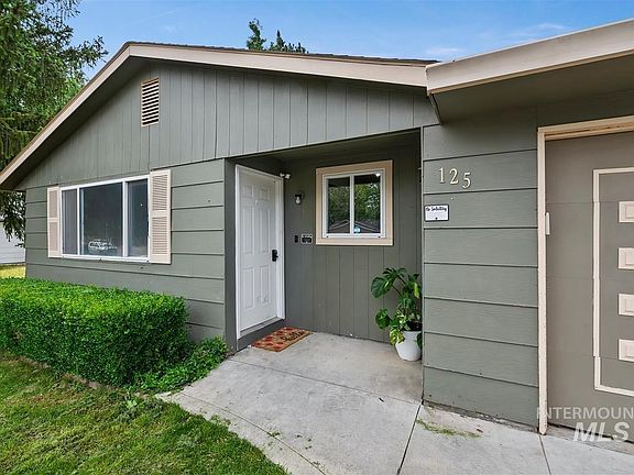 2nd image of 125 Donna Dr